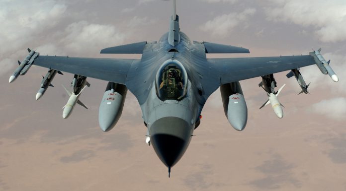 Israeli jets hit weapons depot near Damascus airport