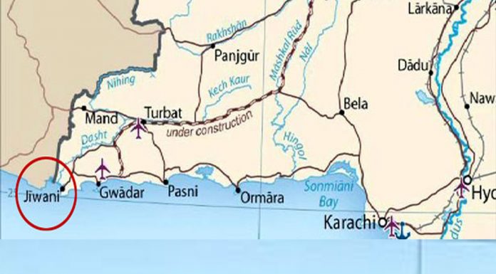 Explosion and Gunfire Reported at Pakistan Coast Guards Camp in Jiwani; Casualty Claims Unverified