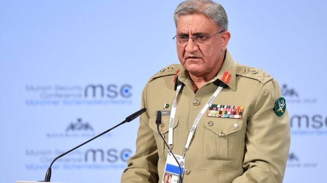 Pakistan army at the centre of political turmoil in the country