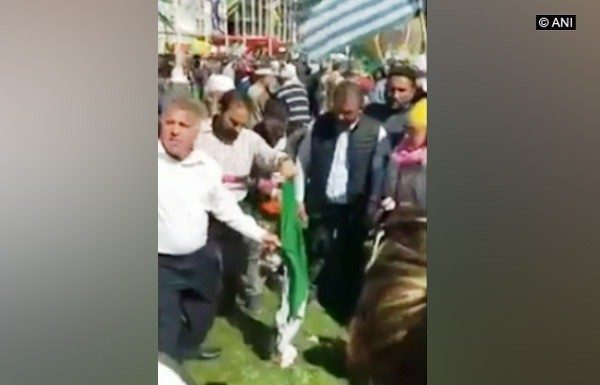 British foreign office apologizes after Indian flag burning incident