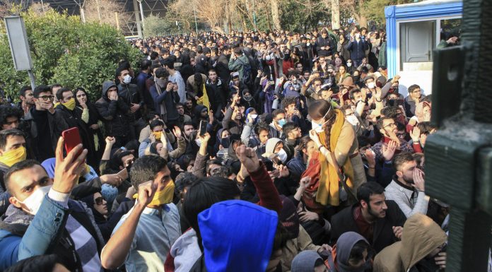 Iran govt terms protestors “anarchists”, vows to act strictly