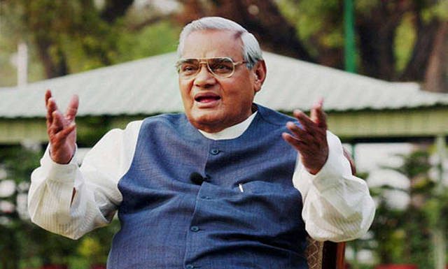 Former Indian PM Atal Bihari Vajpayee passes away