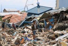 Death toll in Indonesia quake-tsunami mounts to 1944