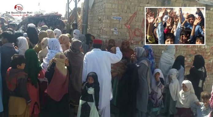 Women protest against gas load-shedding in Quetta