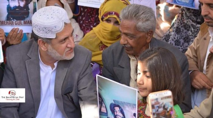 BNP leader, Akhtar Mengal visits VBMP camp
