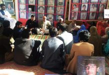 PTM leader visits VBMP’s camp, vows to struggle together