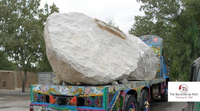Trucks carrying marble attacked in Noshki, BRA claims responsibility