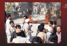 Barkhan: Family blocks road over murder of young student