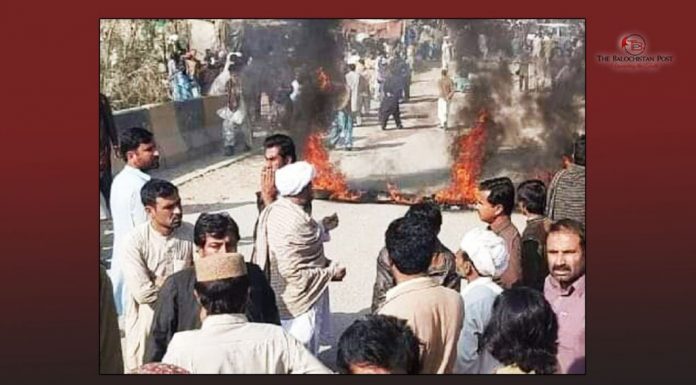 Barkhan: Family blocks road over murder of young student