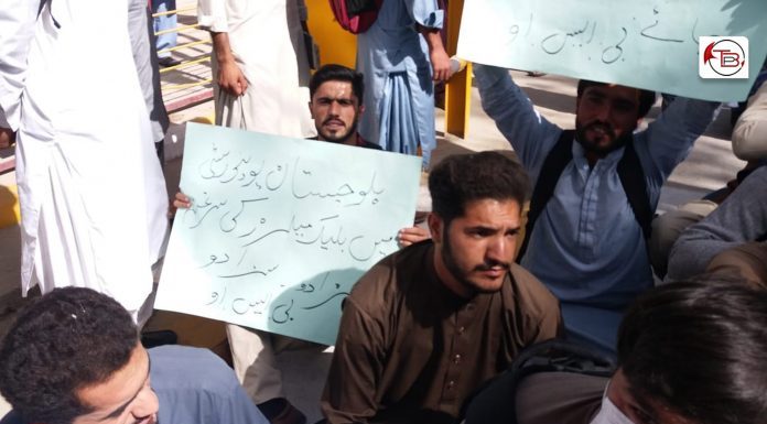 Students protest at Balochistan University over harassment by officials