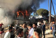 Greece aims to deport 10,000 migrants by the end of next year