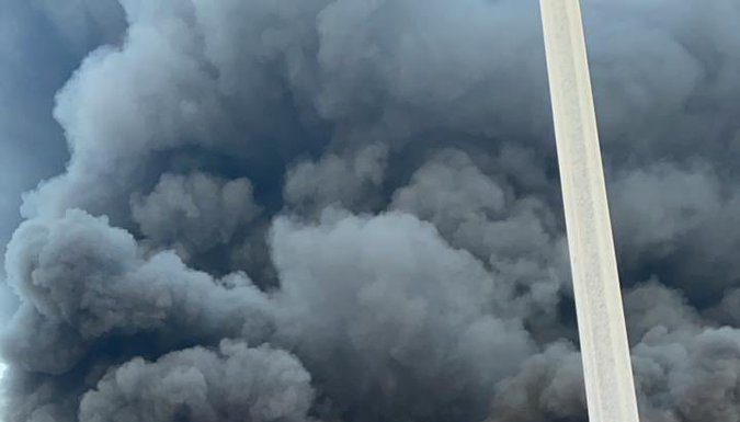 UAE: Massive fire breaks out in Ajman market