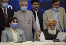 Pakistan’s opposition parties form alliance to oust Govt