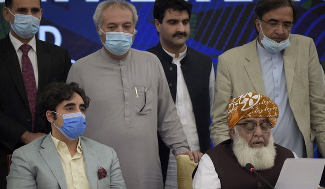 Pakistan’s opposition parties form alliance to oust Govt