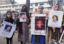 Demonstration held in Karachi on international human rights day