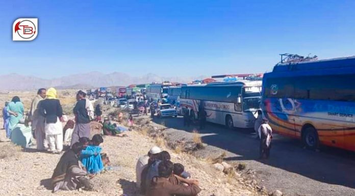 Khuzdar: Transporters on roads against the ‘violent’ behavior of Pakistani forces