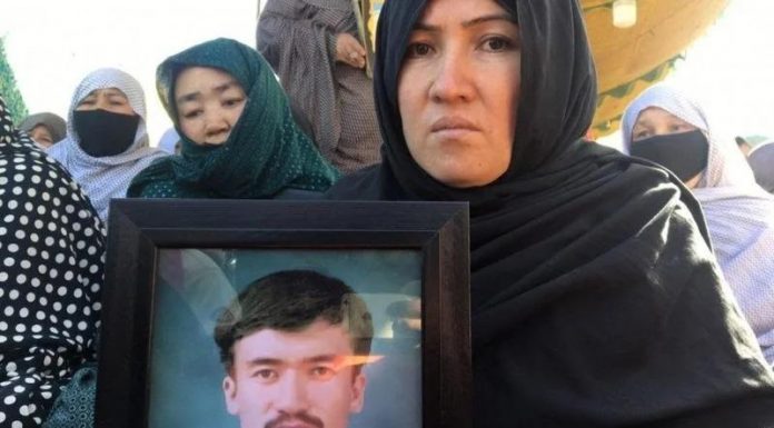 Why can’t Imran Khan listen to our mournings in person? asks sister of killed miner Photo credit:Zia Salhi