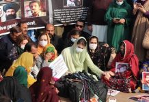 Demonstrations in Karachi and Quetta as Maryam visits Baloch protestors in Islamabad