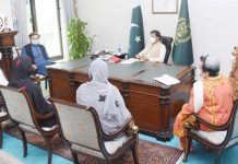 Pakistani premier meets with the families of Baloch missing persons in Islamabad