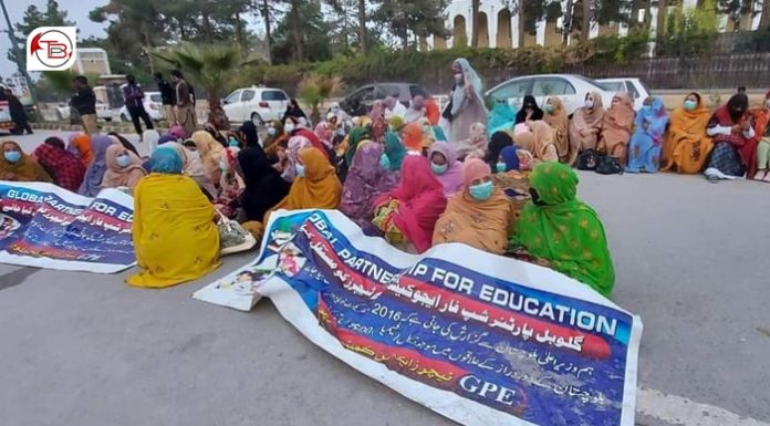 Quetta: Teachers will continue their protest until demands are met