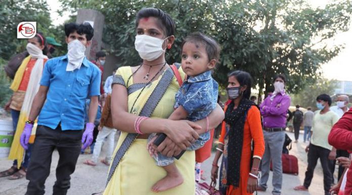 India: Covid death toll crosses 200,000 as healthcare system collapses