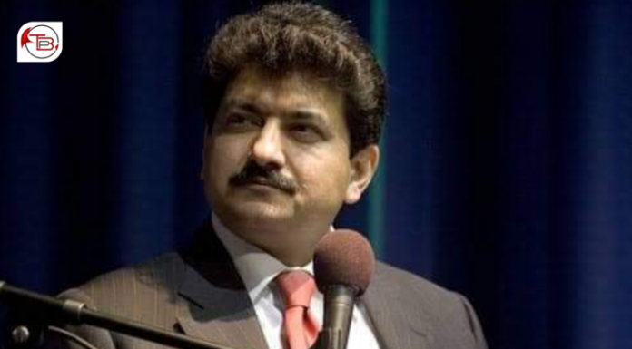 Renowned Pakistani journalist sent to “indefinite leave” after criticism of Pakistani Army