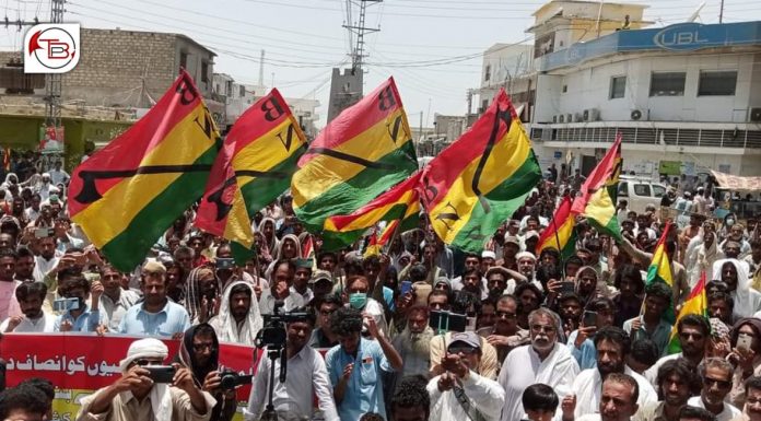 BNP-M leads demonstration in Turbat against the district administration