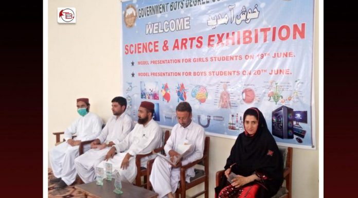 Tump: First-ever science and art exhibition program held in government school