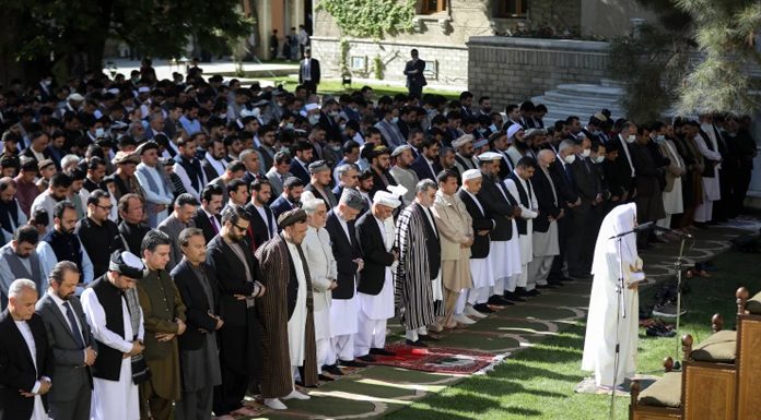 Afghanistan: Rocket attack at Presidential Palace during Eid prayers