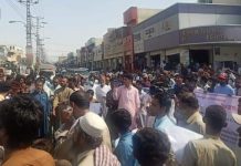 Kech: Traders call border closure ‘economic murder’, demand reopen