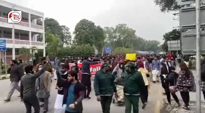 Lahore: Baloch students arrested from hostels