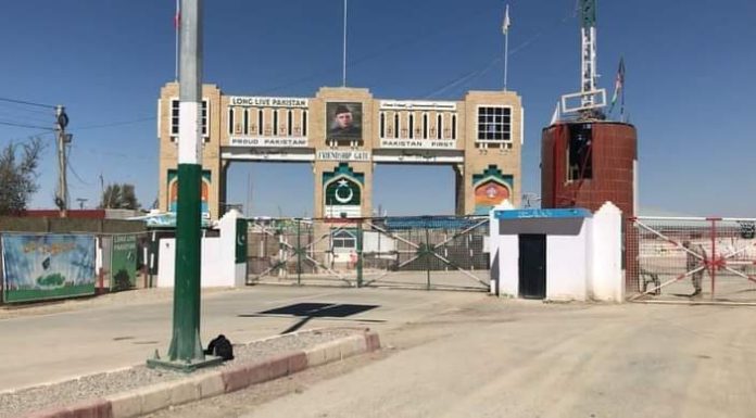 Pak-Afghan friendship gate closed for second day after border forces clash