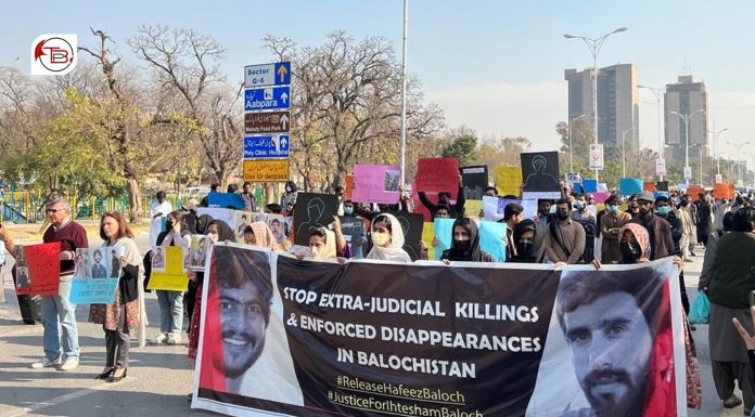 Students protest in Islamabad for missing fellows