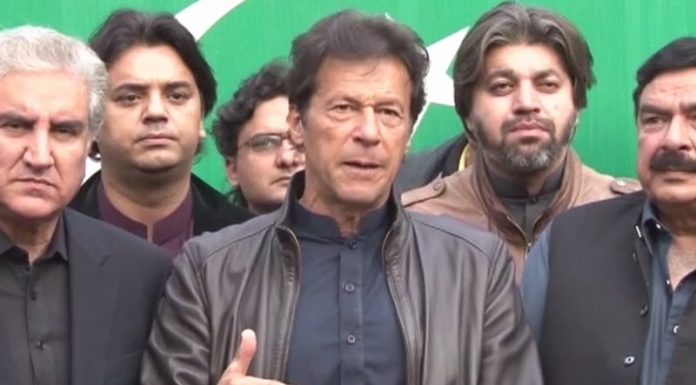 Pakistan’s Imran Khan visits Noshki after BLA attacks