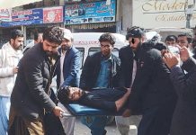 Quetta: 3 students on hunger strike are hospitalised