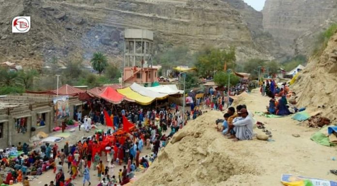 Balochistan: Devoted Hindus flock to Hinglaj Mandir to offer annual pilgrimage