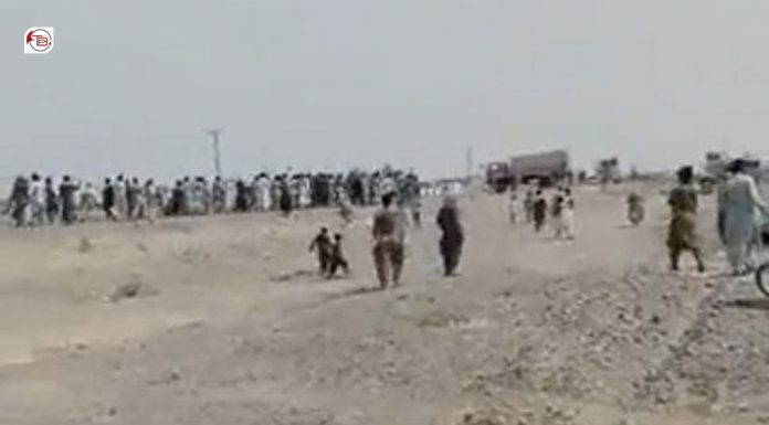 Chaghi: Eight injured as forces open fire on protestors