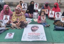 Protest for ‘missing persons’ in Karachi continues, Police meets protesters