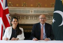 UK signs deal to return illegal immigrants to Pakistan