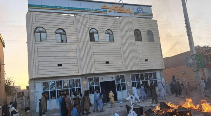 Zahedan: Protest against Iranian regime, 10 more arrested