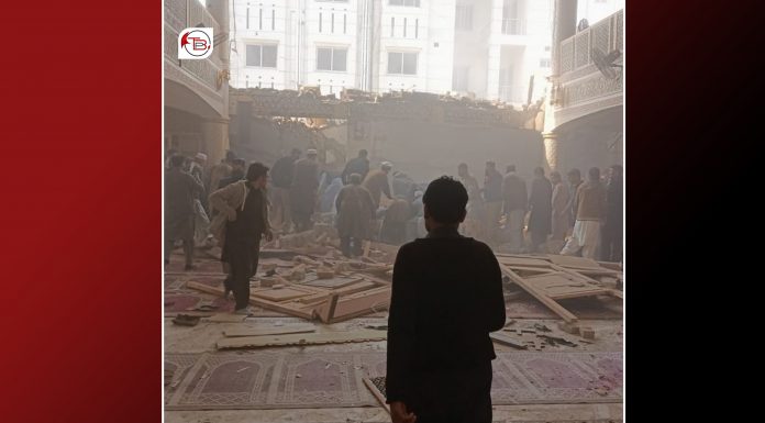 Blast at Peshawar Piloce Lines mosque kills 59, injures 157