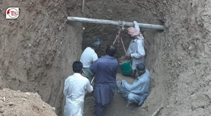 Tragedy strikes Quetta as four people fatally fall into open well