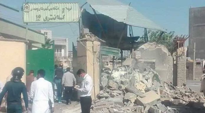 Armed men and suicide bomber stormed a police station in Zahedan