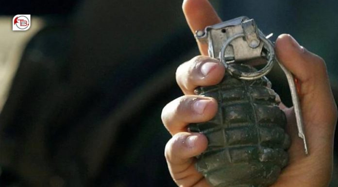 Quetta: Two injured in hand grenade attack on police