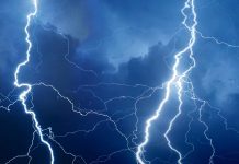 Sarbaz: Thunder Strike Kills One and Injures Five