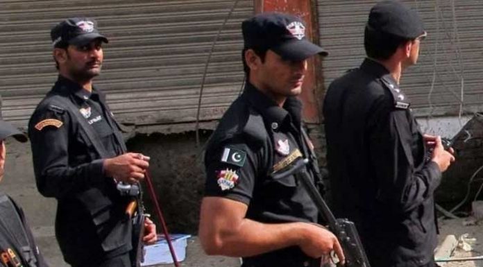 Three Cops Killed as Militants Hit Police Geadquarters in KP’s Tank