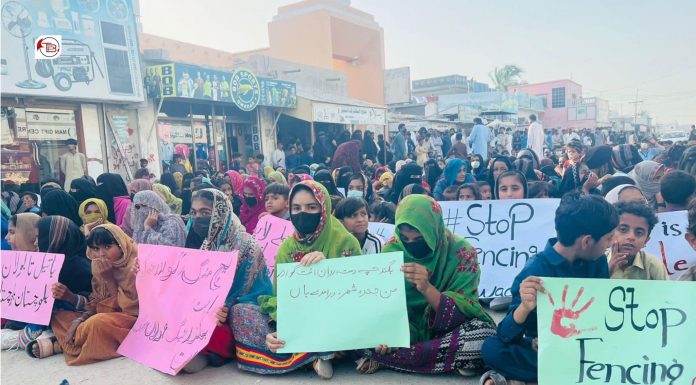Baloch Yakjehti Committee (BYC) Protests Against Fencing in Gwadar
