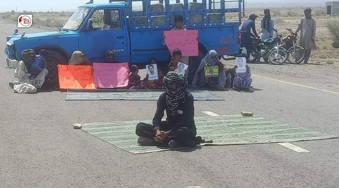 Detained Man’s Family Blocks CPEC Route in Protest