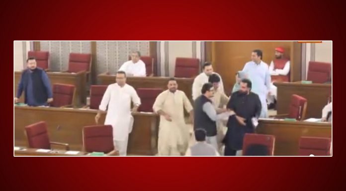 Quetta: Tensions Flare in Balochistan Assembly Over Police’s Mistreatment of Female Protestors