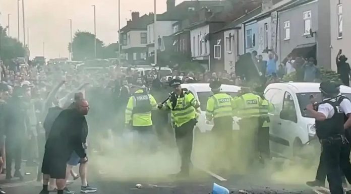 Suspect Behind Fake News Leading to UK Riots Arrested in Pakistan